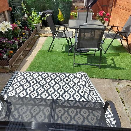 Grace'S Home Rotherham Bagian luar foto