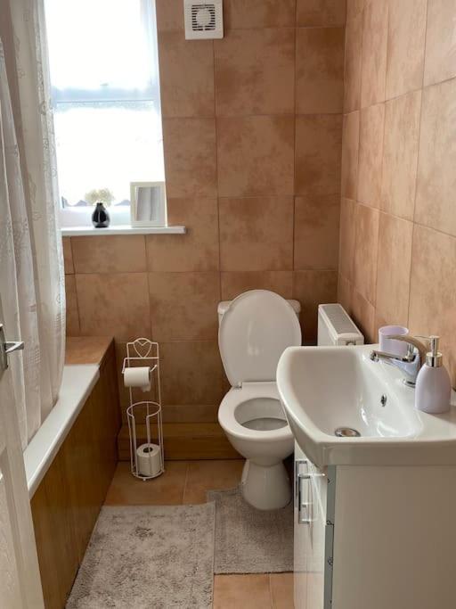 Grace'S Home Rotherham Bagian luar foto