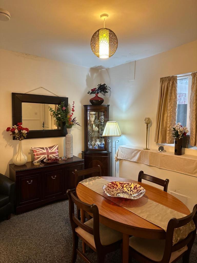 Grace'S Home Rotherham Bagian luar foto