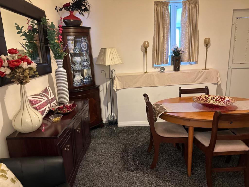Grace'S Home Rotherham Bagian luar foto